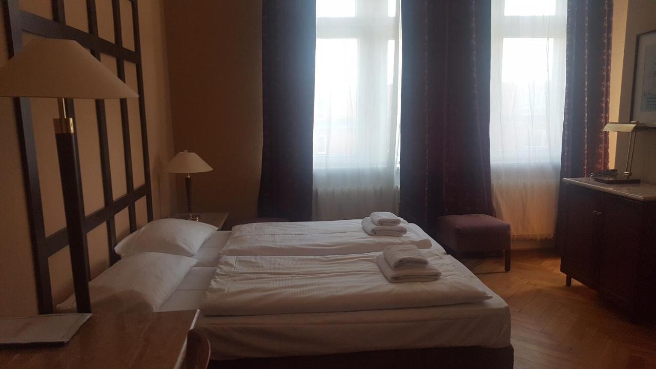 Hotel Am Adenauerplatz ברלין מראה חיצוני תמונה