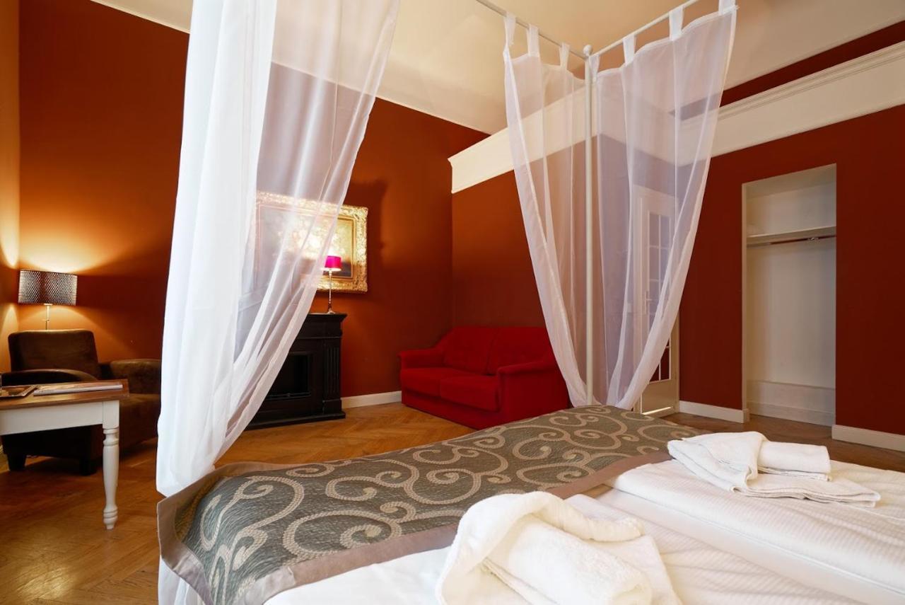Hotel Am Adenauerplatz ברלין מראה חיצוני תמונה