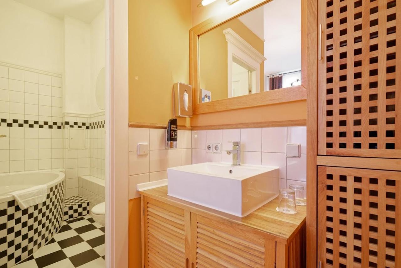 Hotel Am Adenauerplatz ברלין מראה חיצוני תמונה