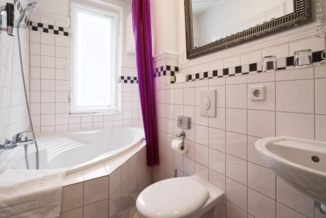 Hotel Am Adenauerplatz ברלין מראה חיצוני תמונה