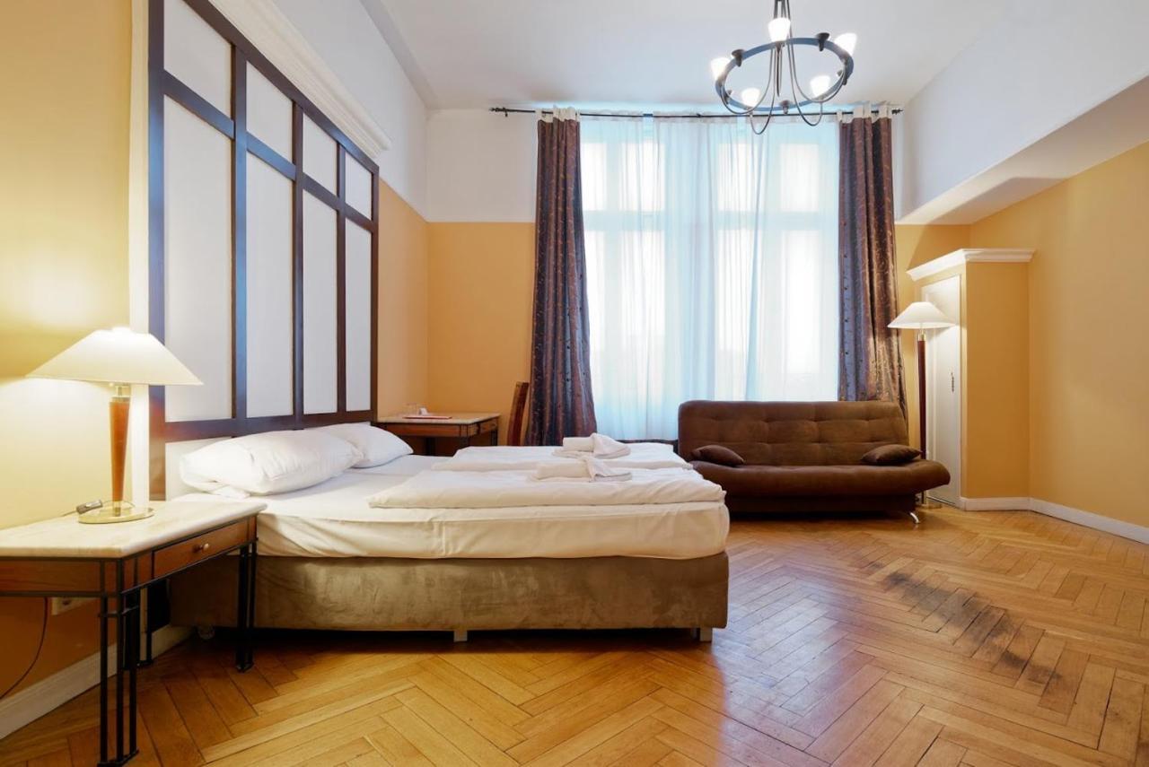 Hotel Am Adenauerplatz ברלין מראה חיצוני תמונה