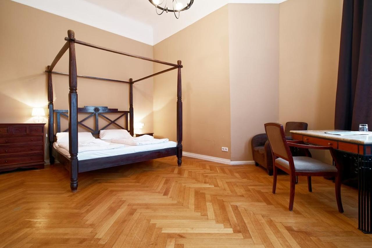 Hotel Am Adenauerplatz ברלין מראה חיצוני תמונה